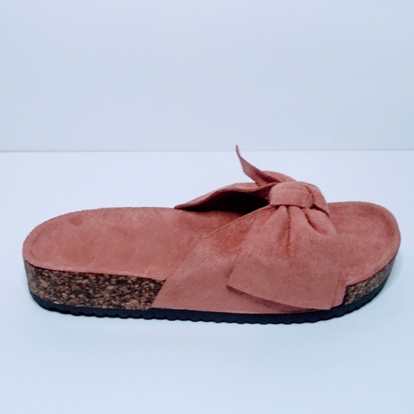 🆕️BOW SLIDES - Picture 4 of 4